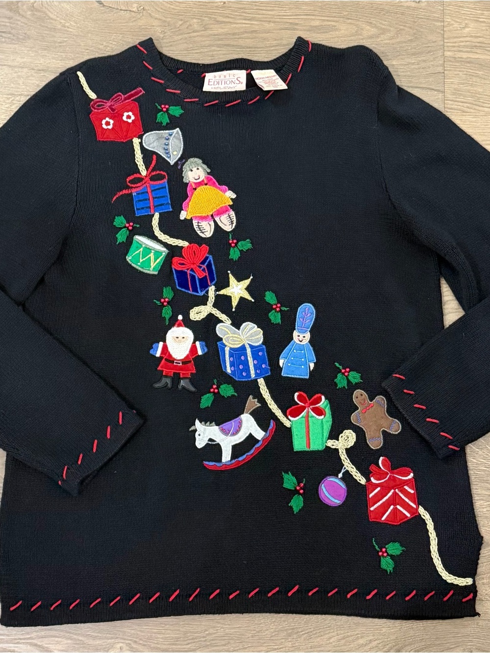 Vintage Basic Editions Holiday Ugly Christmas Sweater Embroidered Toy Garland M